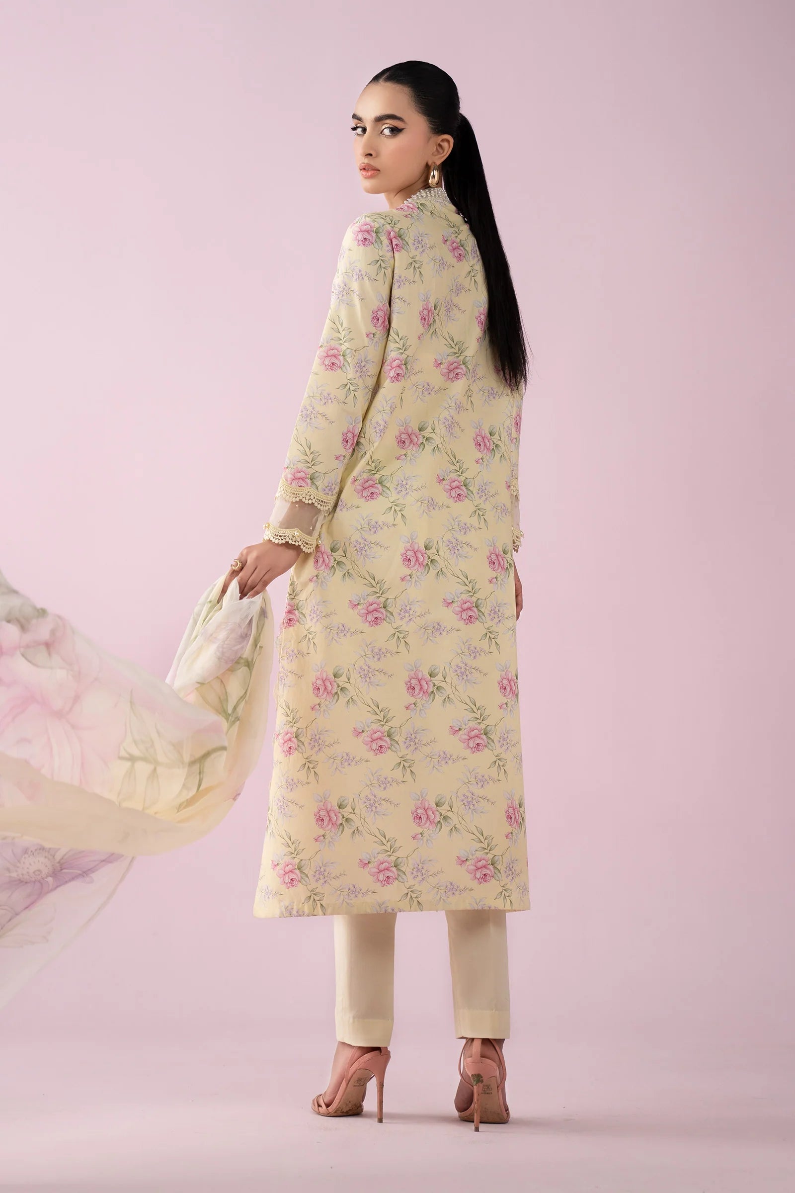 3 Piece Embroidered Lawn Suit