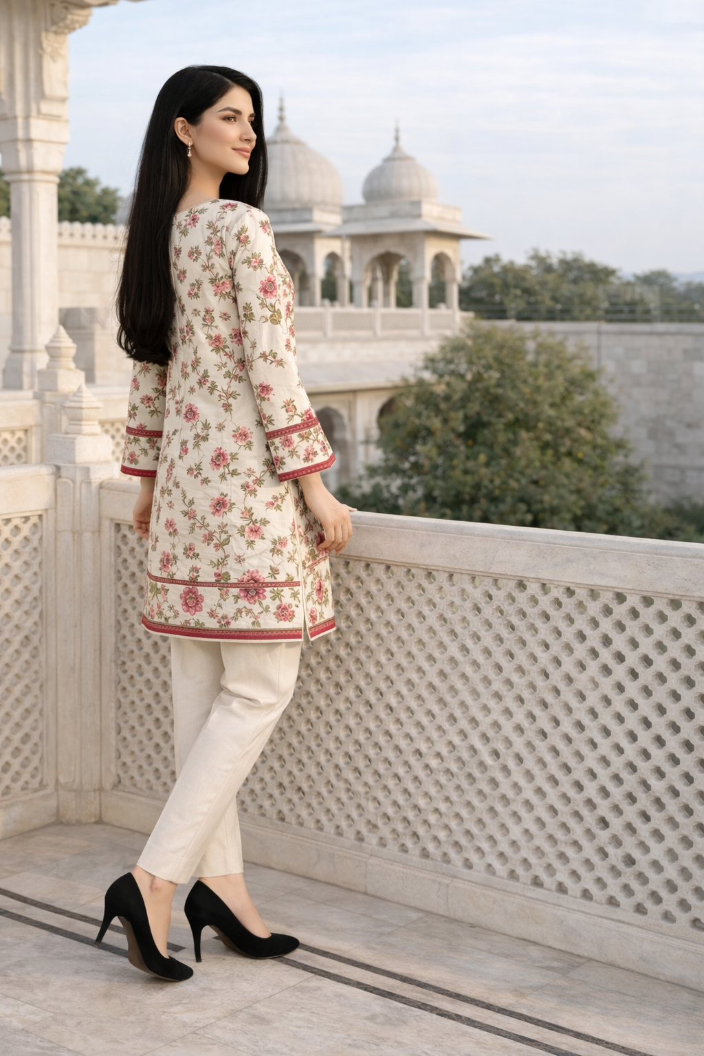 2 Piece Ladies Fabric – Elegant & Comfortable